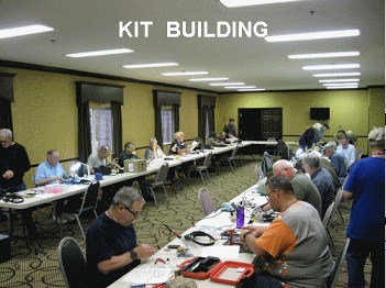 OZARCON 4STATE QRP KIT BUILDING PHOTO